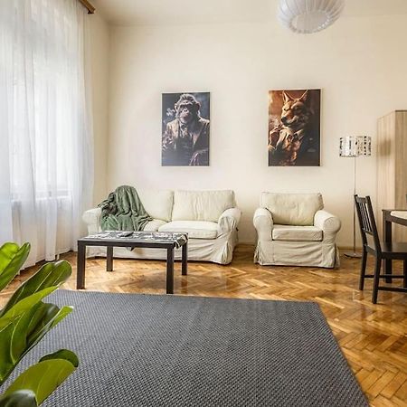 Gentleman Apartment Budapest Esterno foto