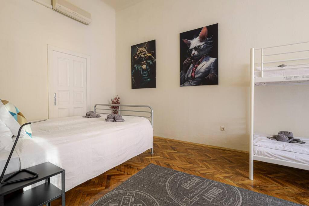 Gentleman Apartment Budapest Esterno foto